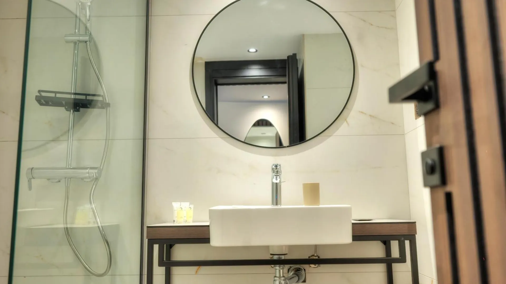 ***  Aste Hotel San Ġiljan Malte